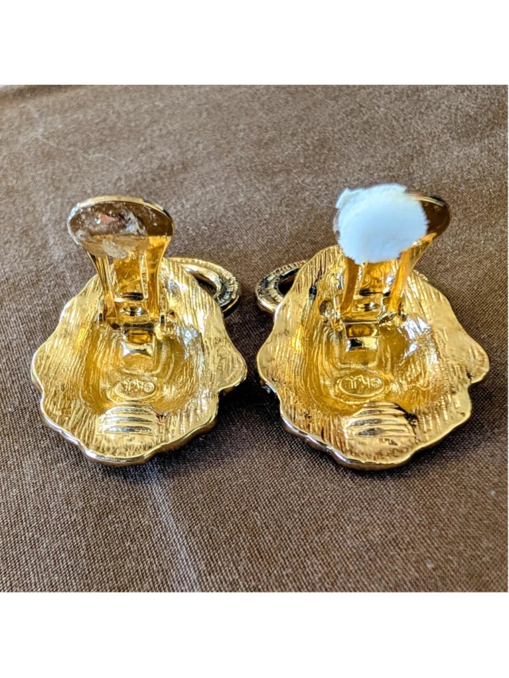 Kenneth Jay Lane KJL Lion Head Door Knocker Clip Earrings GoldTone VTG Statement